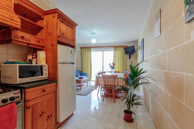 Bellavista - Comfortable Seafront Apartment With Central Heating - 3 Bedrooms, 2 Bathrooms Марсалфорн Экстерьер фото